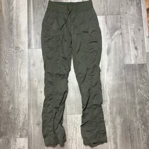 The North Face Parachute Hiking Pants Women’s size small